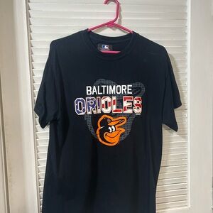 MLB Baltimore Orioles Logo Tee - Black & Orange/USA
